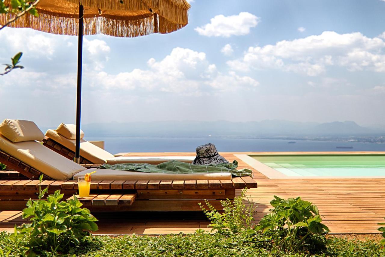 Euphoria Suites Avia ภายนอก รูปภาพ